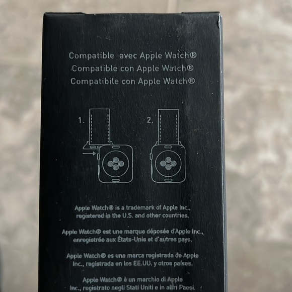 A/X Armani Exchange | Unisex Apple Watch Band, Silicone Sz 42MM / 44 MM New/Tag - Picture 6 of 7